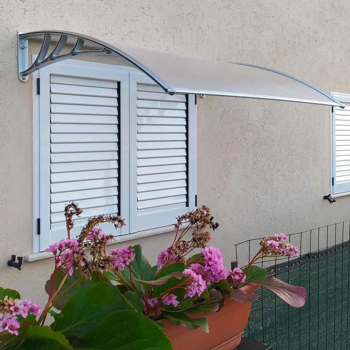 Arcadia - Pensilina da esterno per porte e finestre in PP e policarbonato 120x80 cm (Bianca vetro trasparente)