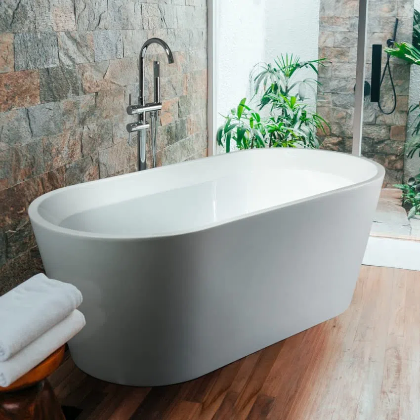 Produce Shop Vasca da Bagno Freestanding dal Design Ovale in Resina Arbe