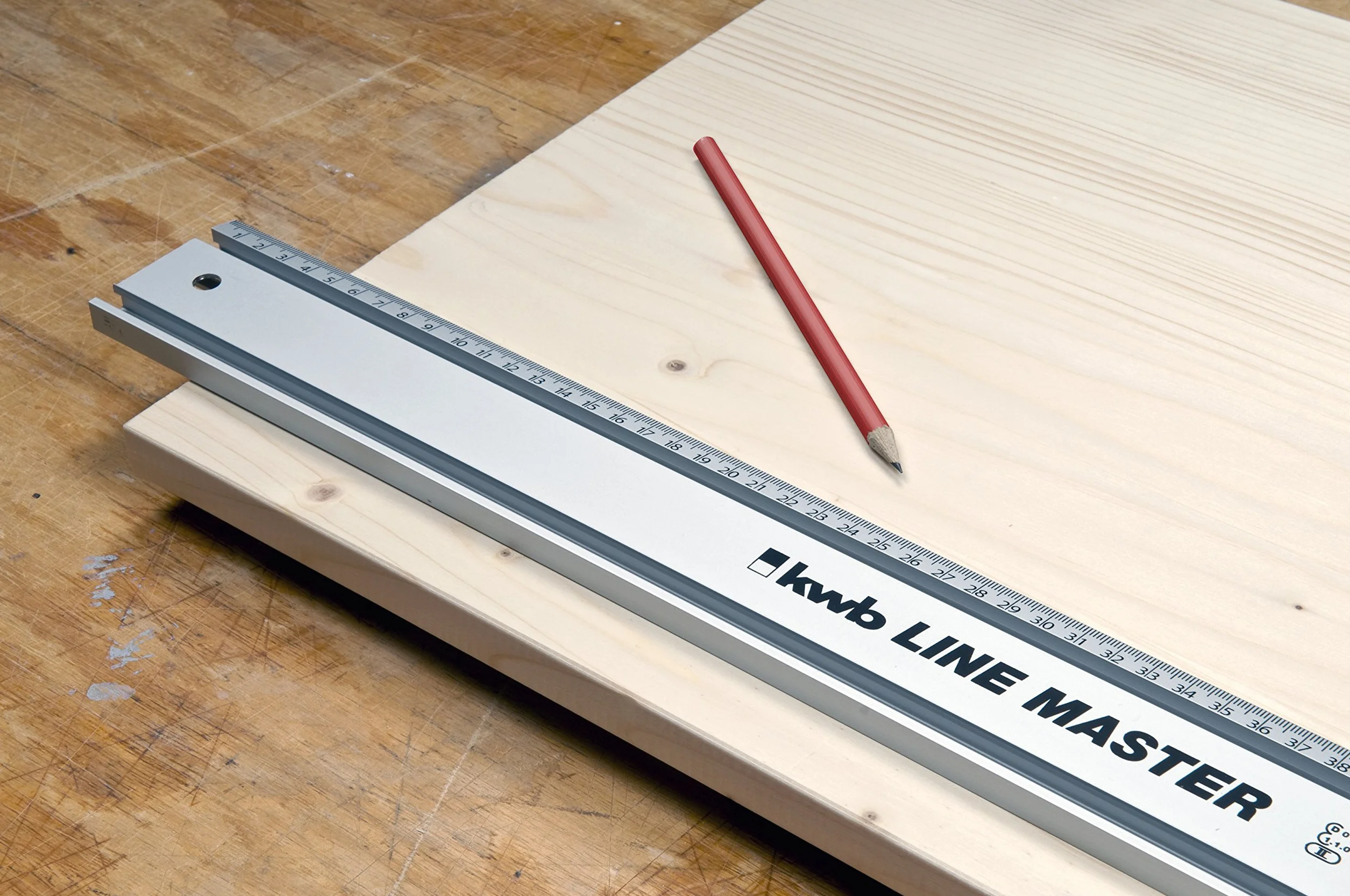 kwb MASTER DI LINEA Righello di precisione - Guida universale da 1000 mm per sega circolare, seghetto alternativo e fresatrice