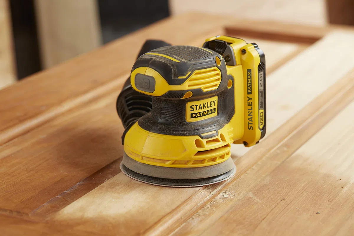 STANLEY FATMAX SFMCW220B-XJ Levigatrice, 18 V