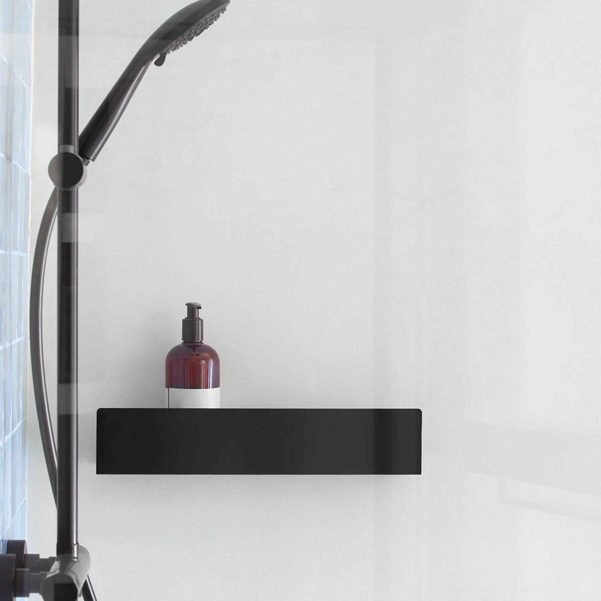 DABSTORY Mensola da Doccia Mensole Supporto per Accessori Bagno da Parete Impermeabile e Antiruggine Porta Shampoo Cosmetici Bagnoschiuma Opaco Organizzatore da Parete Nero 40cm