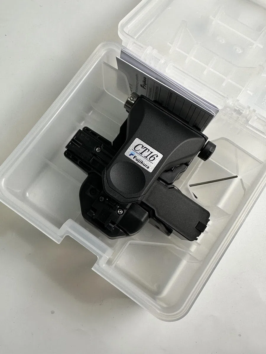 Fujikura FSM-43S FSM-33S Fusion Splicer Nuovo Modello CT16 CT-16 SM/MM Fibra Ottica Mannaia ad alta precisione Cutter con collettore di scarti
