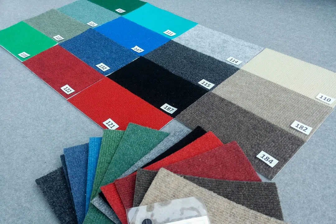 Moke - moquette agugliata su misura - Grigio 115-200x200cm