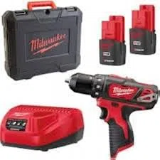 Trapano Avvitatore a Batteria Milwaukee M12BDD-152C 2x 12 V / 1,5 Ah Li-Ion, 1 Pezzo, 4933451460