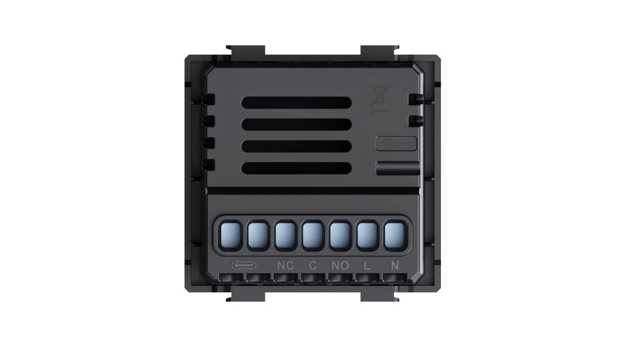 termostato da incasso modulo programmabile 2P 240V display touch retroilluminato colore bianco compatibile su supporti Bticino Matix