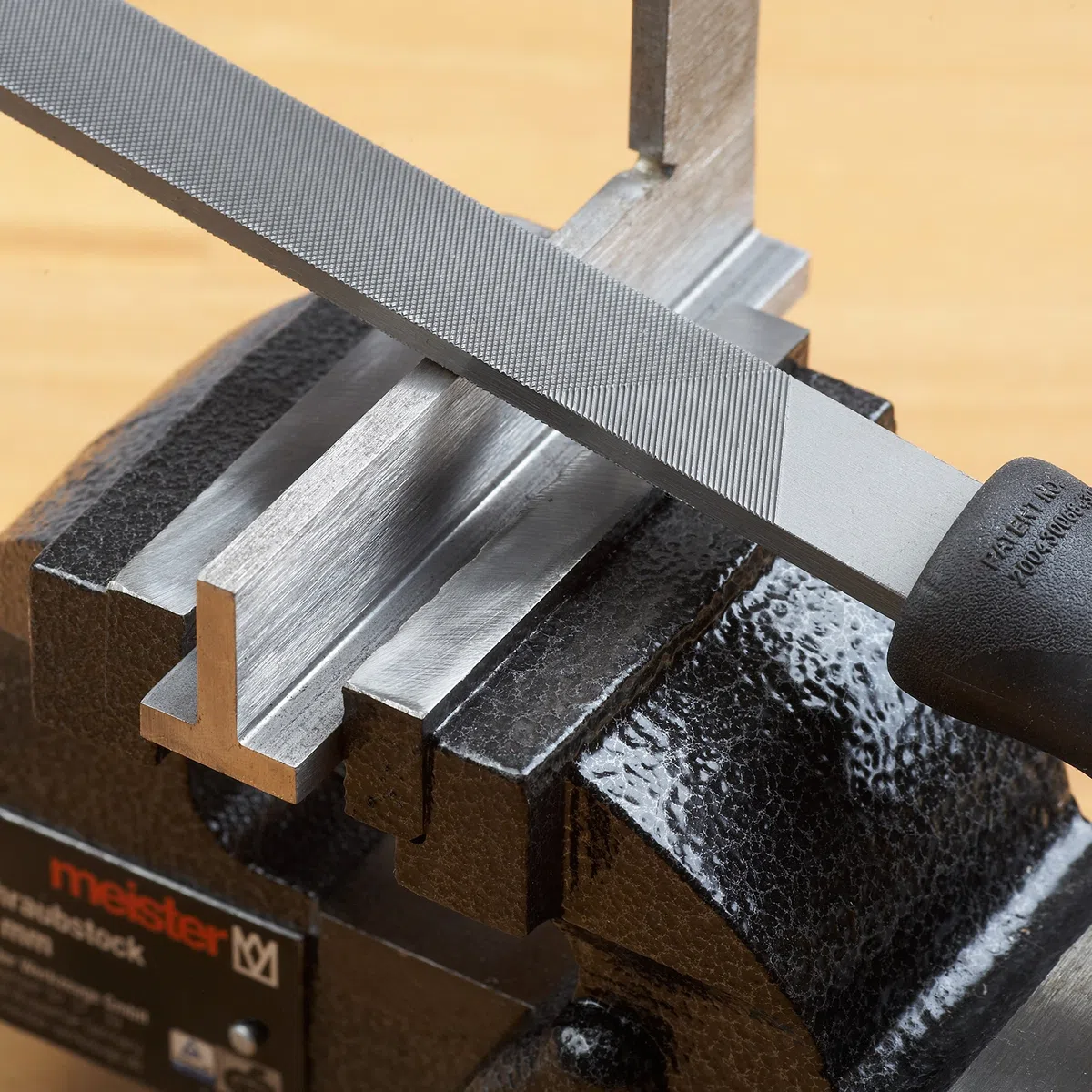 MEISTER Etau base tournable 100 mm