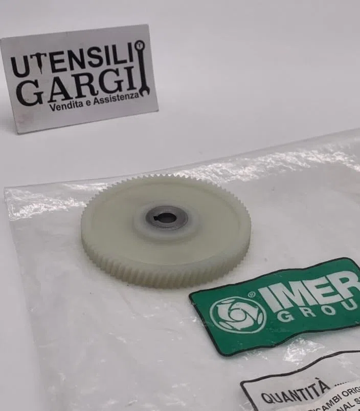 INGRANAGGIO Z81 IN NYLON PER BETONIERA IMER MINIBETA 2P - ROLLBETA - RIOBETA - MINUTEMAN 2P - WHEELMAN