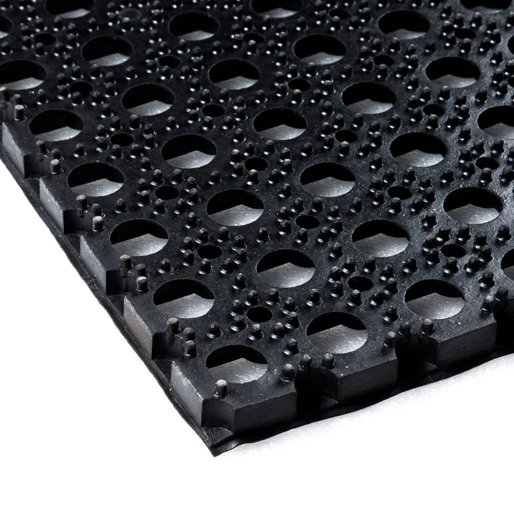 VIVOL Tappetino in gomma nero con fori di drenaggio e rivestimento antiscivolo, spessore 22 mm, larghezza 100 cm - venduto al metro lineare