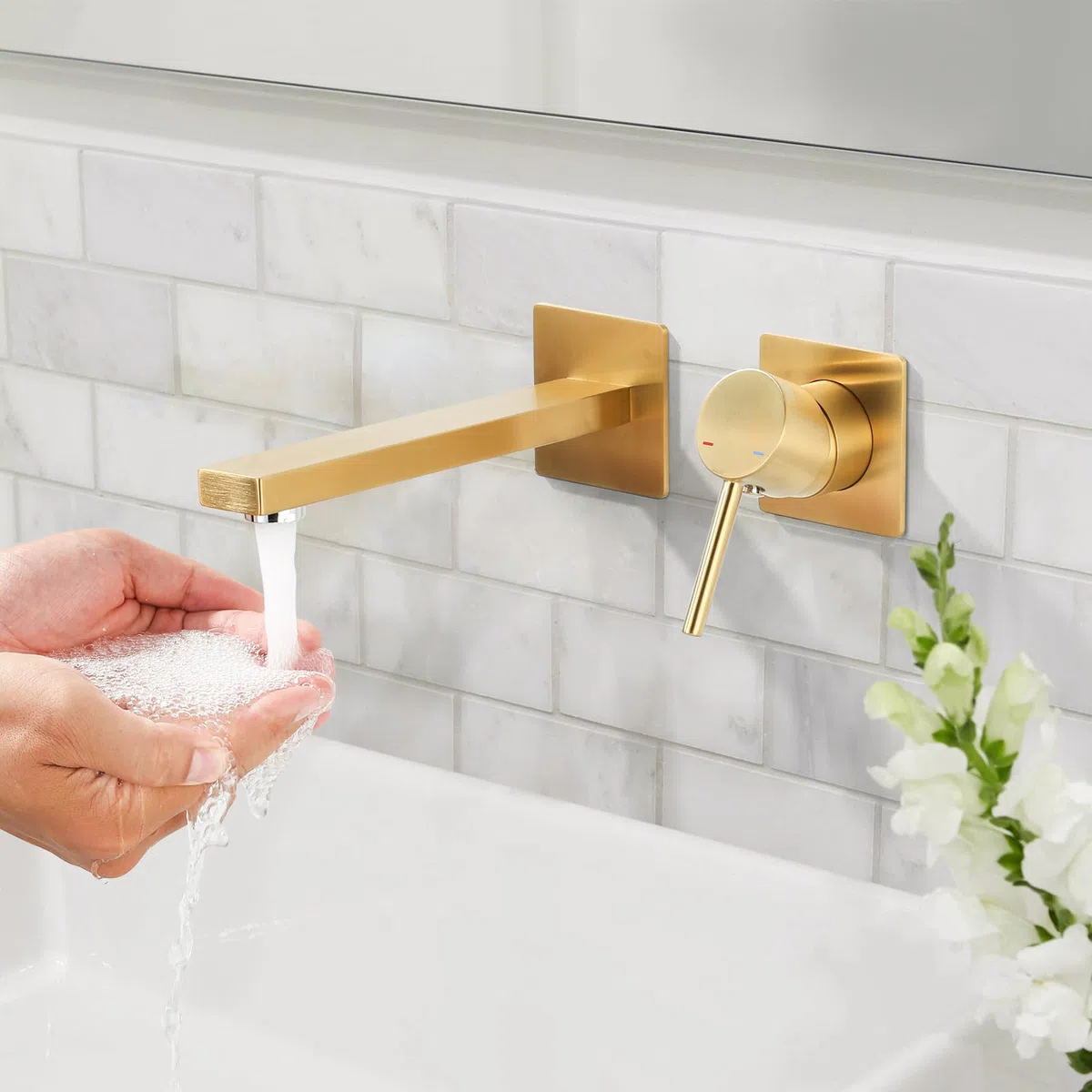 ARCORA Rubinetto Lavabo da Incasso, Miscelatore Lavabo a Parete, Rubinetto a Muro Ottone Massiccio, Monocomando, Cartuccia Ceramica, Aeratore Rimovibile, per Lavabo da Bagno, Dorato