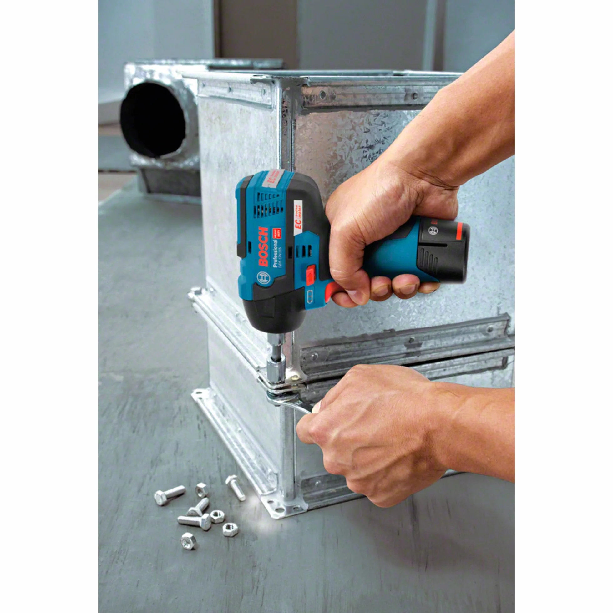Bosch Professional 12V System Avvitatore a massa battente a batteria GDS 12V-115 (coppia max. 115 Nm, n. di colpi 0-3.100 bpm, incl. inserto L-BOXX, batteria/caricabatteria non incl.)