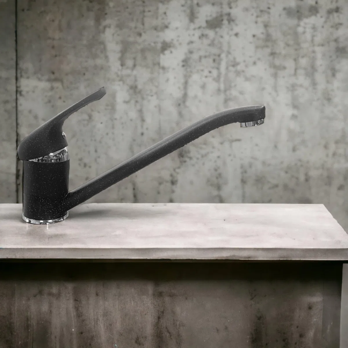 Rubinetto Miscelatore Effetto Granito Nero Opaco in Ottone Pesante – Design Moderno, Eleganza e Resistenza per Cucina e Bagno
