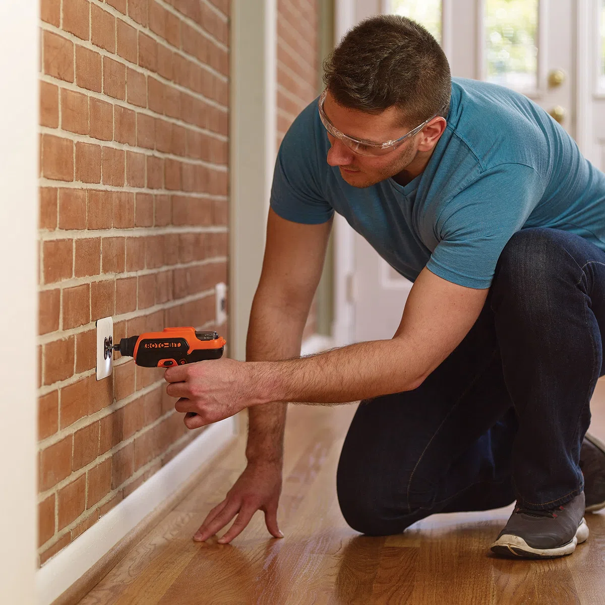 BLACK+DECKER Svitavvita a Batteria