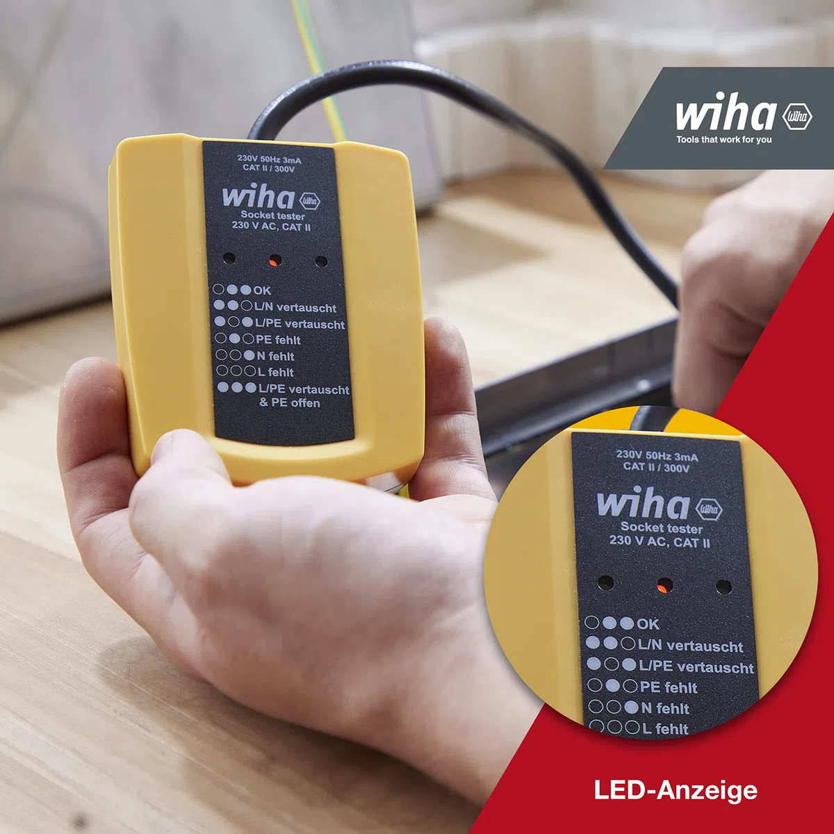 Wiha Tester per prese 230 V AC, CAT II con 2 batterie AAA I con cavo flessibile, indicatore LED (45220)