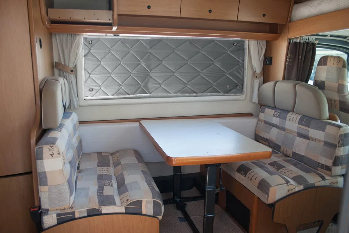 Oscuranti Termici Interni per FINESTRE Camper e ROULOTTE Altissimo Isolamento Termico Estate-Inverno Varie Misure (INTERNI 100x55)